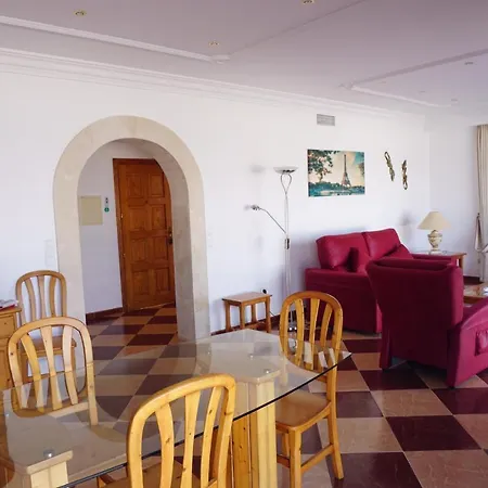 Apartamentos Punta Prima Beach 2*
