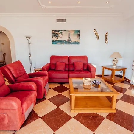 شقة فندقية Apartamentos Punta Prima Beach 2*