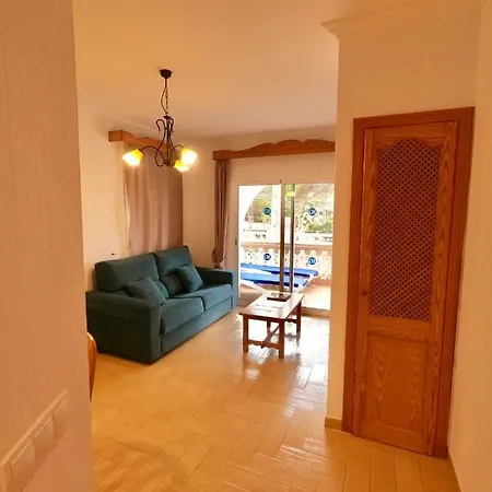 Aparthotel Apartamentos Punta Prima Beach Punta Prima (Menorca)
