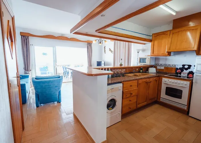 Apartamentos Punta Prima Beach 2*