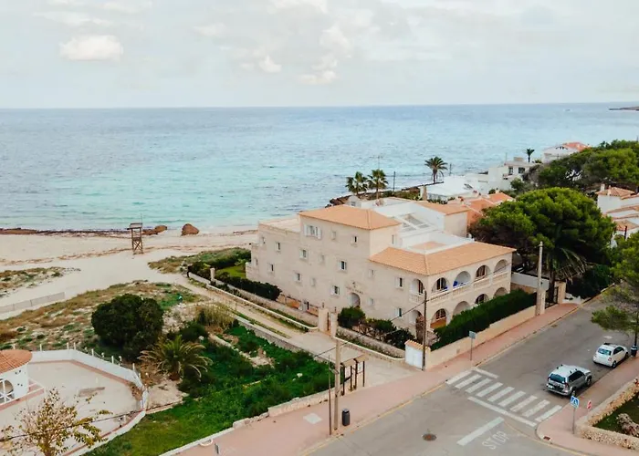 Apartamentos Punta Prima Beach 2* Punta Prima (Menorca)